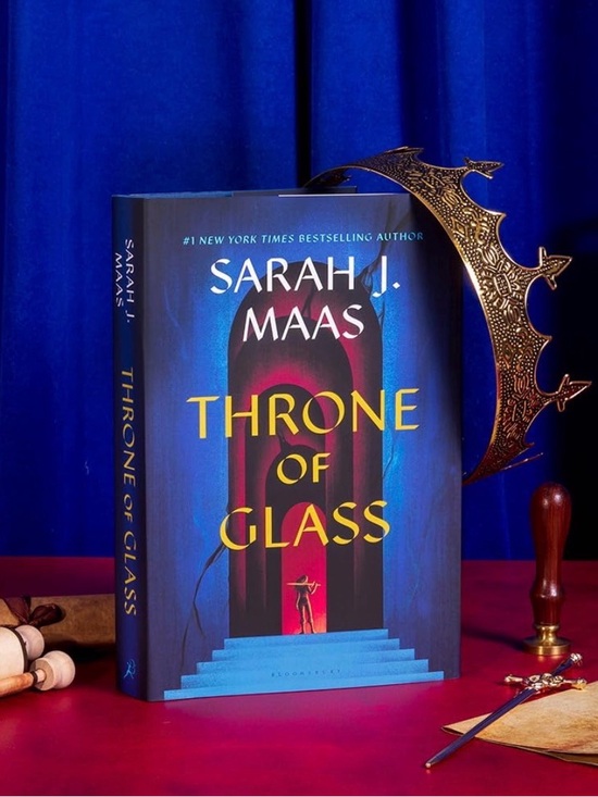 Other - Throne of Glass Series #1 by Sarah J. Maas Blue Cover 2024 New Paperback